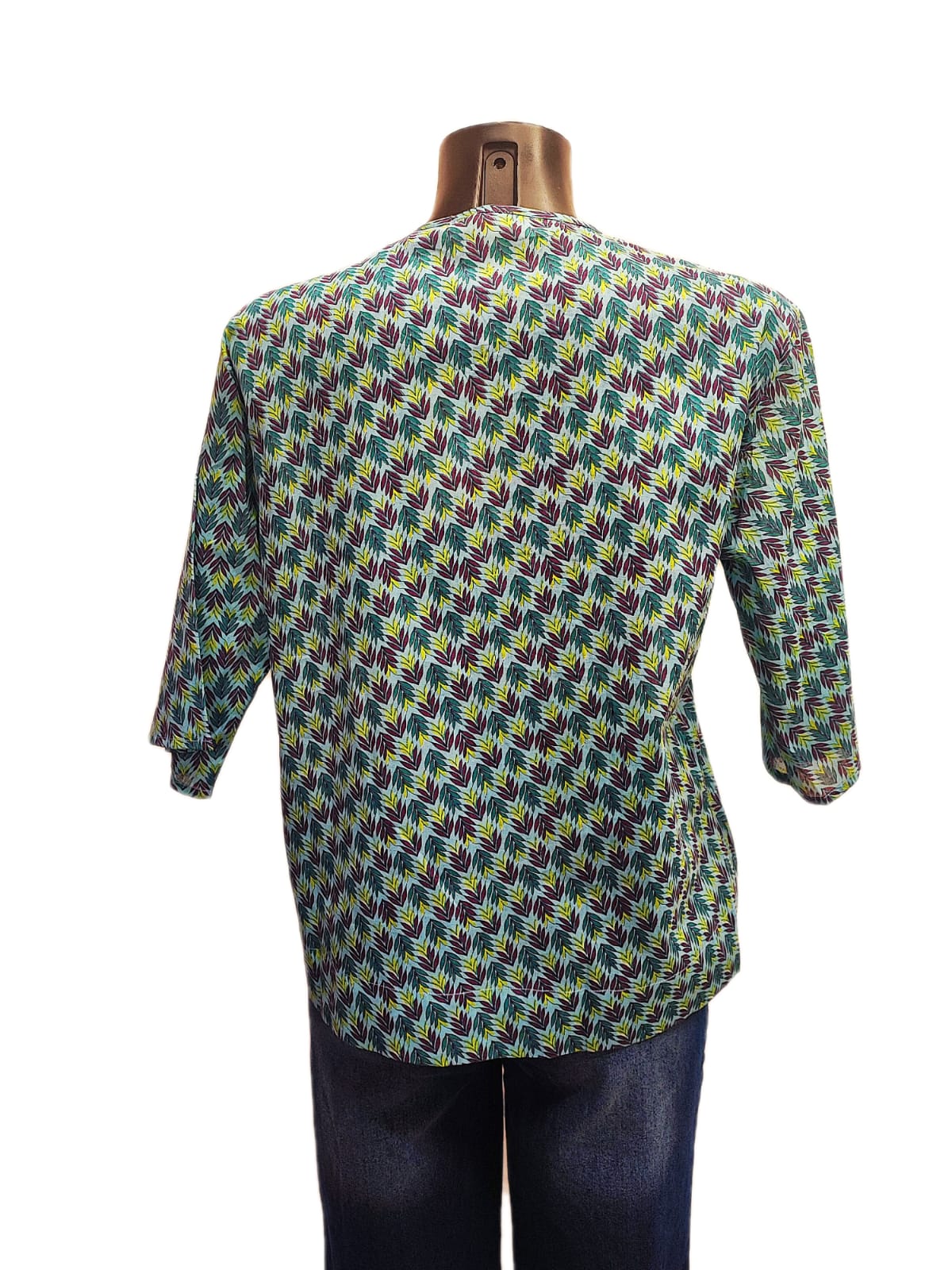 Blusa a manica tre quarti